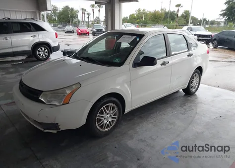 2009 Ford Focus Se z USA, uszkodzony, nr VIN 1FAHP35NX9W230844